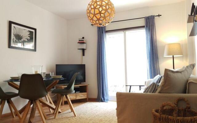 Cool Urban Beach Flat in Fuengirola