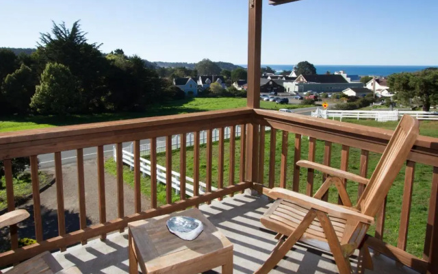 Mendocino View West