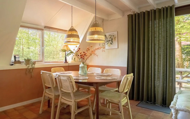 Boshuisje Rekem Three-Bedroom Houses