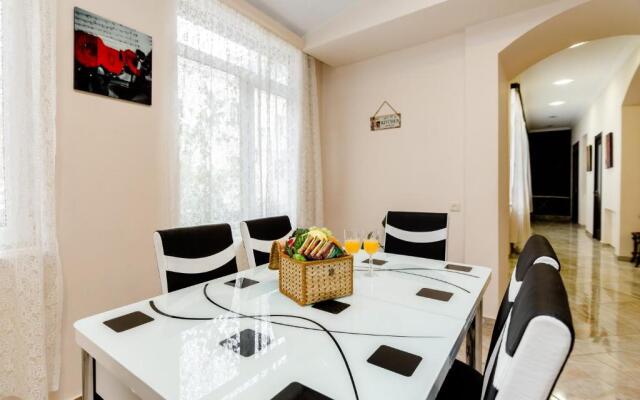 Comfortable House on Marjanishvili