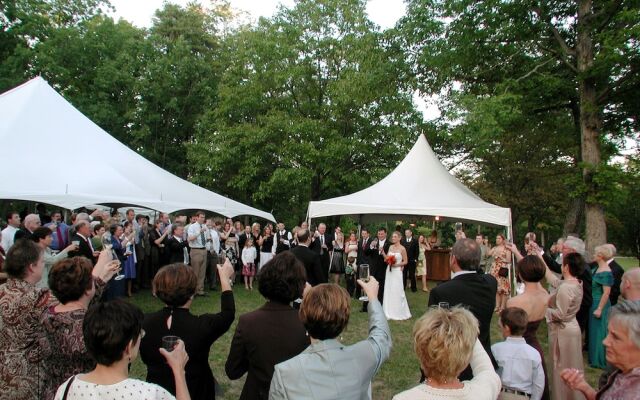 Garden Inn Bed & Breakfast at Bee Rock