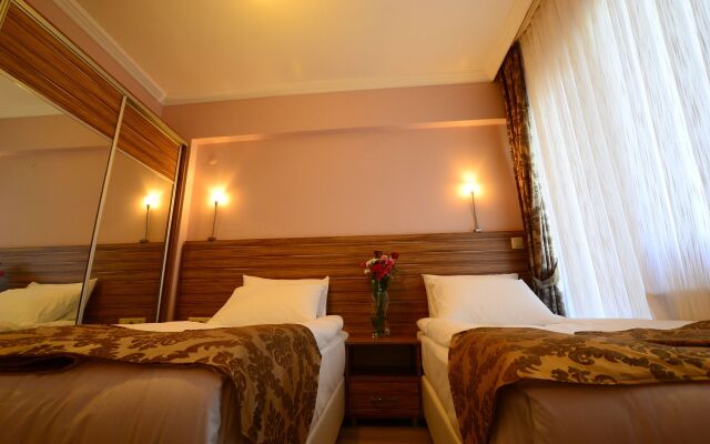 Dort Mevsim Suit Otel