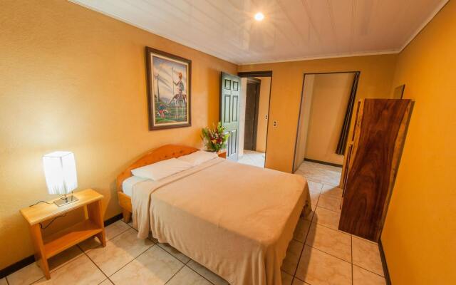 Cabinas Eddy B&B