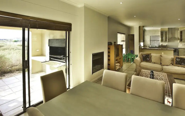 Mulligan, Langebaan 10-sleeper