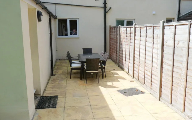 Spacious 3-bedroom House With Superfast Wi-fi