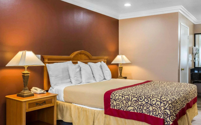 Rodeway Inn Cypress - Near Cypress College