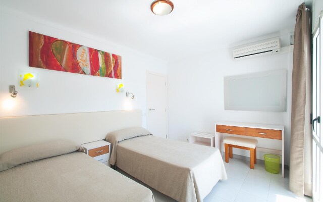 Apartamentos Sunset Oasis Ibiza - Only Adults