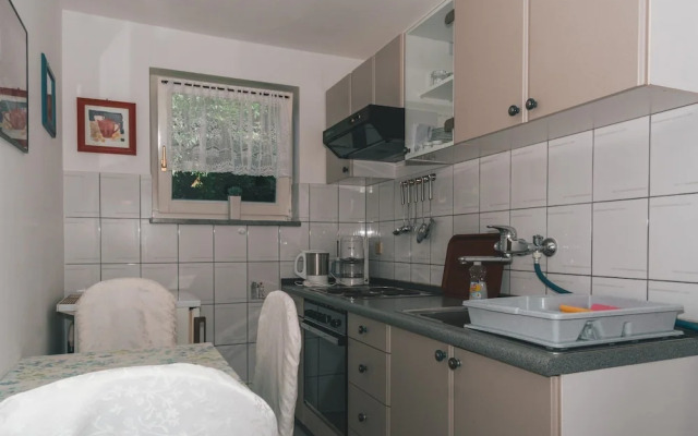 Charming Apartment With Sea Views and Shared Pool