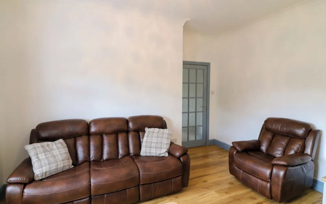 No 1 Lodge Wood