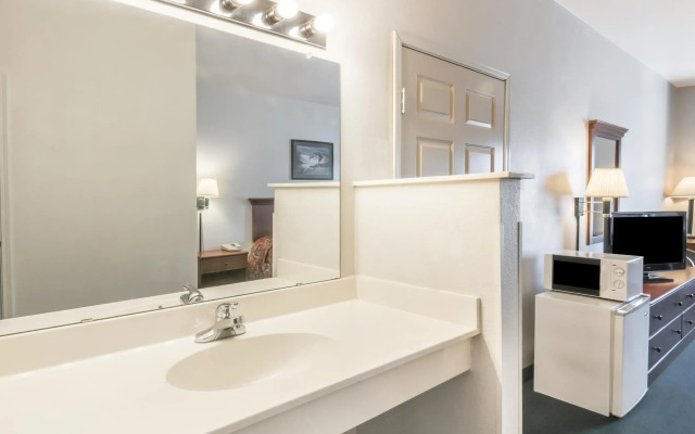 Super 8 By Wyndham Kountze Big Thicket Nat'L Pres Area