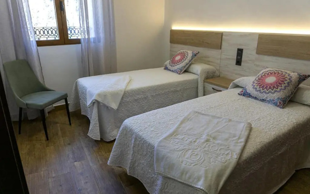 Alojamientos Rurales Entre Rocas