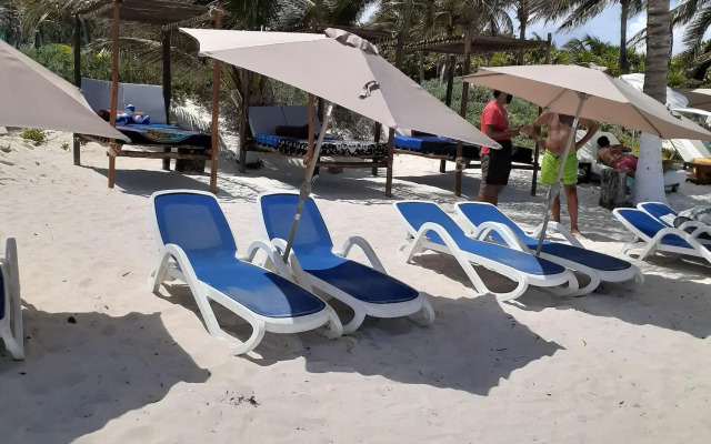 Playa Las Palmas Glamping Tulum