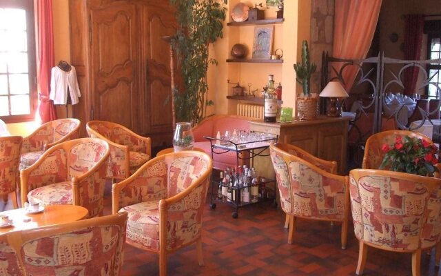 Logis LOustal Del Barry