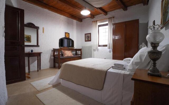 Unwind and Relax at the Vilaeti 1871 Retreat