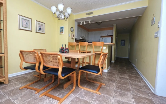 Pelican Landing 125 3 Bedroom Condo