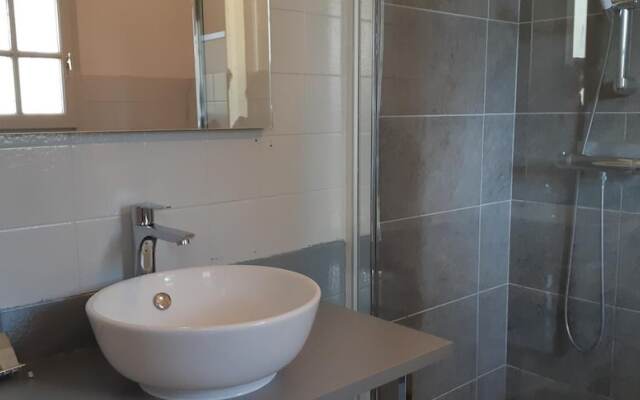 Logis Auberge De La Mandrie