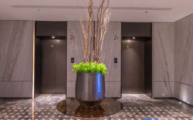 Xiangyang Ramada Fancheng