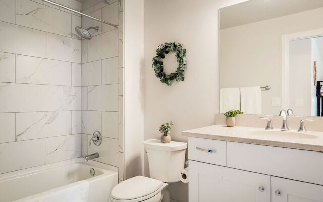 Zion Sunrise by RedAwning