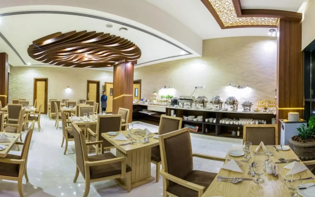 Muscat Gate Hotel