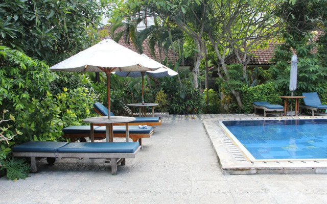 Airy Legian Pantai Kuta Gang Benesari Bali