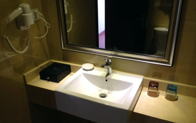 Seventh Heaven Hotel