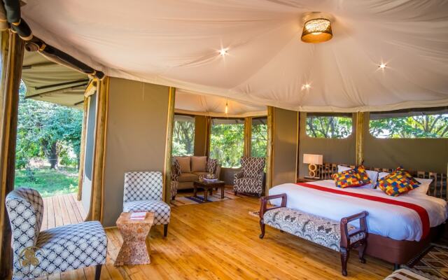 Mara Treetops Luxury Camp