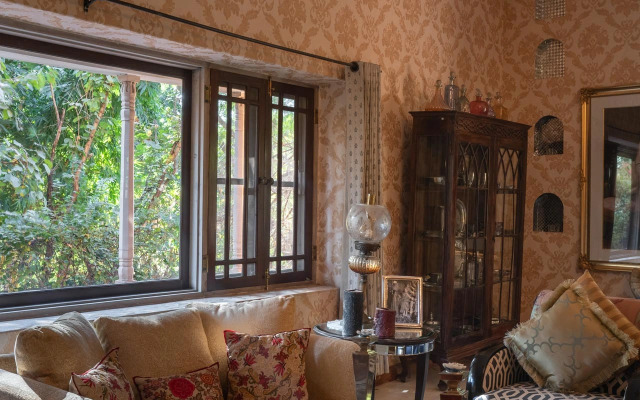 Srinivas - The Royal Residence