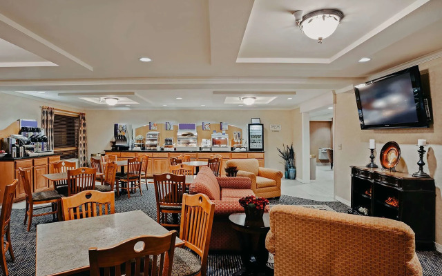 La Quinta Inn & Suites by Wyndham Yakima Downtown