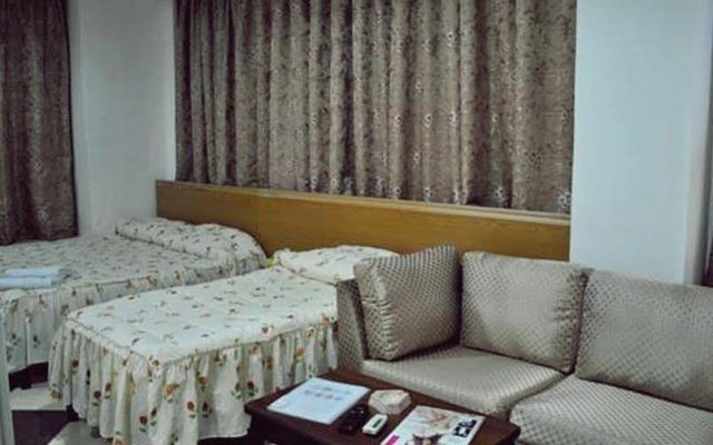 Evana Suite Hotel