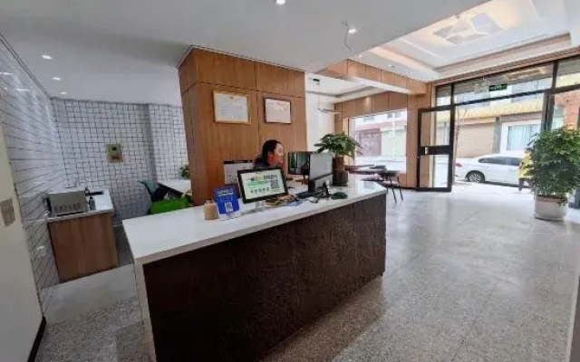 Hotels in Diebu Nanka