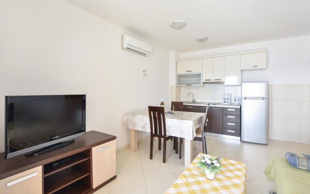 Awesome Home in Stanici With Wifi and 1 Bedrooms