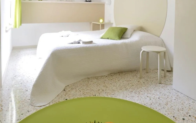 ORADIMORA di Leonardo Conte