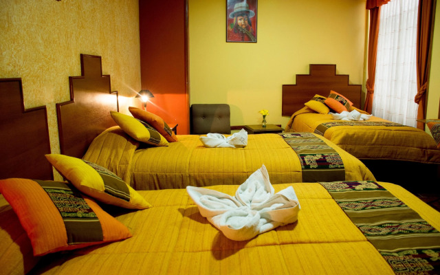 Las Brisas Centro Hotel