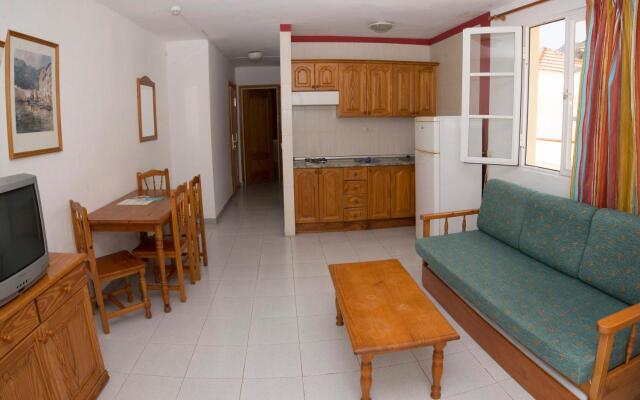 Apartamentos Laurisilva
