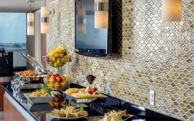Sheraton Miami Airport Hotel & Executive Meeting Center