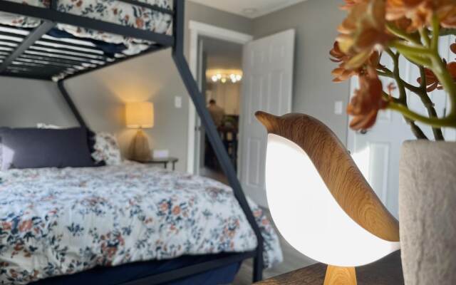 Relaxing Riverside 10 Minutes to Shipshewana