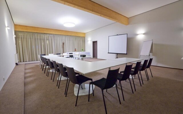 Hotel Sand Martin