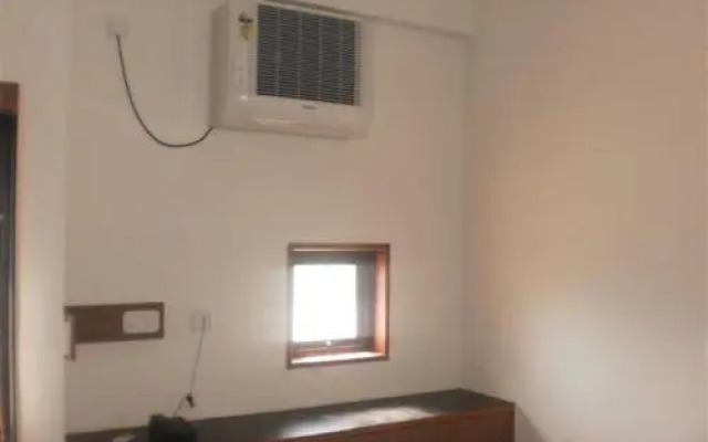 Hotel Devarshi Maheshwar