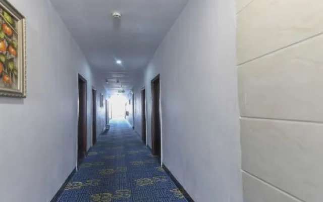 Hongli Business Hotel