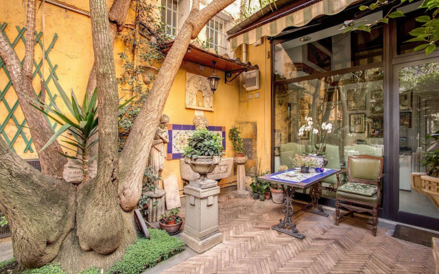 Navona Gallery Suites