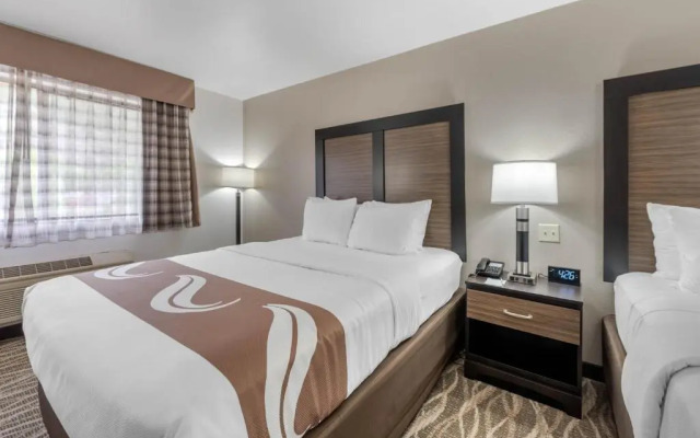 Allington Inn & Suites South Fork