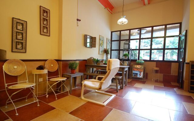 Soho Bund Youth Hostel