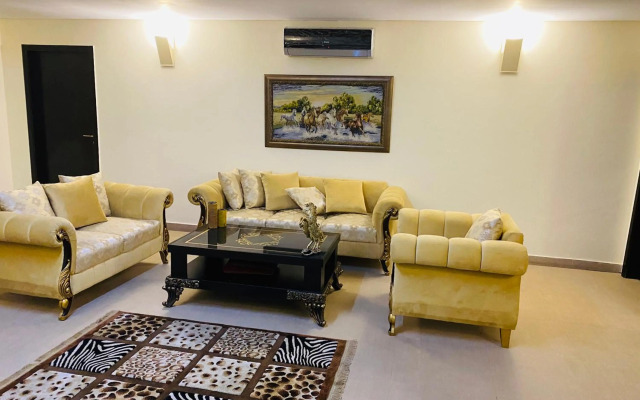 Royal Two Bed Luxury Apartment Gulberg