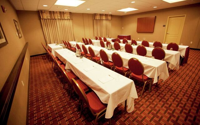 Hampton Inn & Suites Seattle/Kent,WA