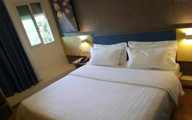 7 Days Inn Zhuhai North Railway Station Jinding Shop