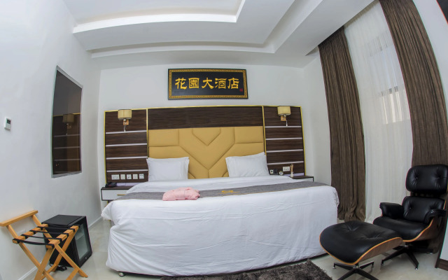 Garden Top Hotel Festac