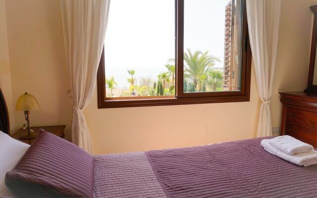 Sea Front Costa Blu