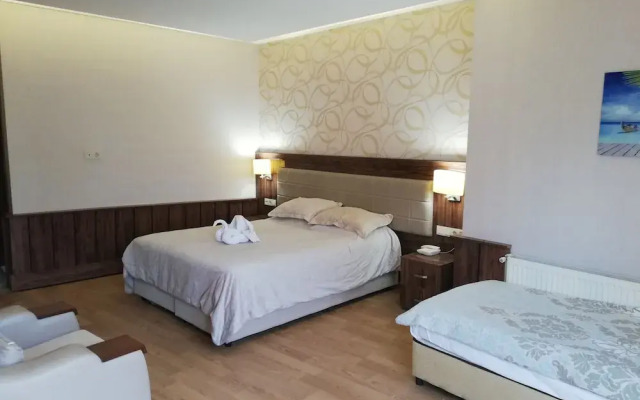 Karam Hotel