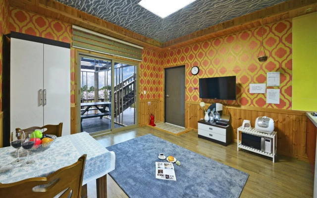 Gyeongju Natural Forrest Pension