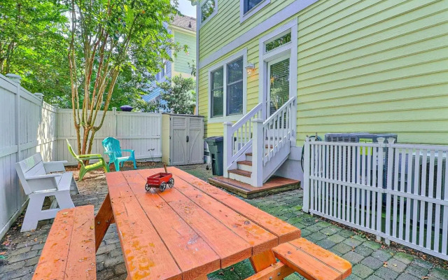 BB47 - A Wave From It All